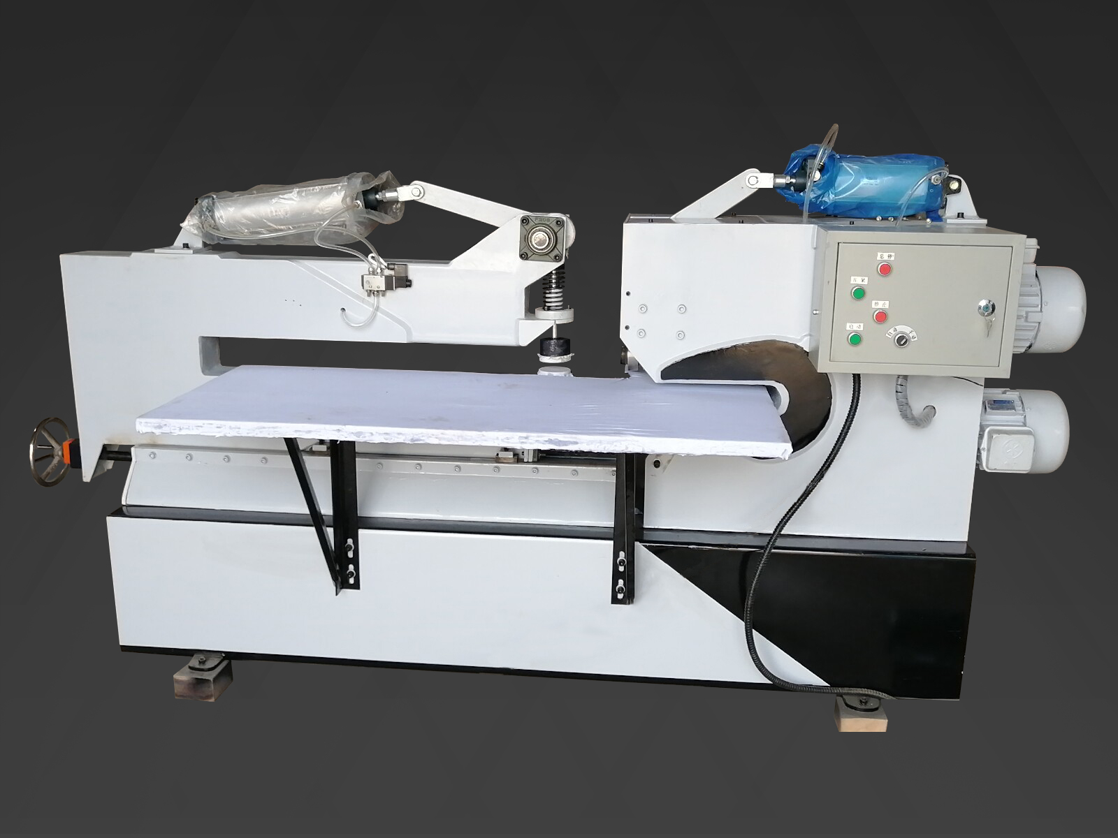 你知道剪圓機的幾個特點呢？